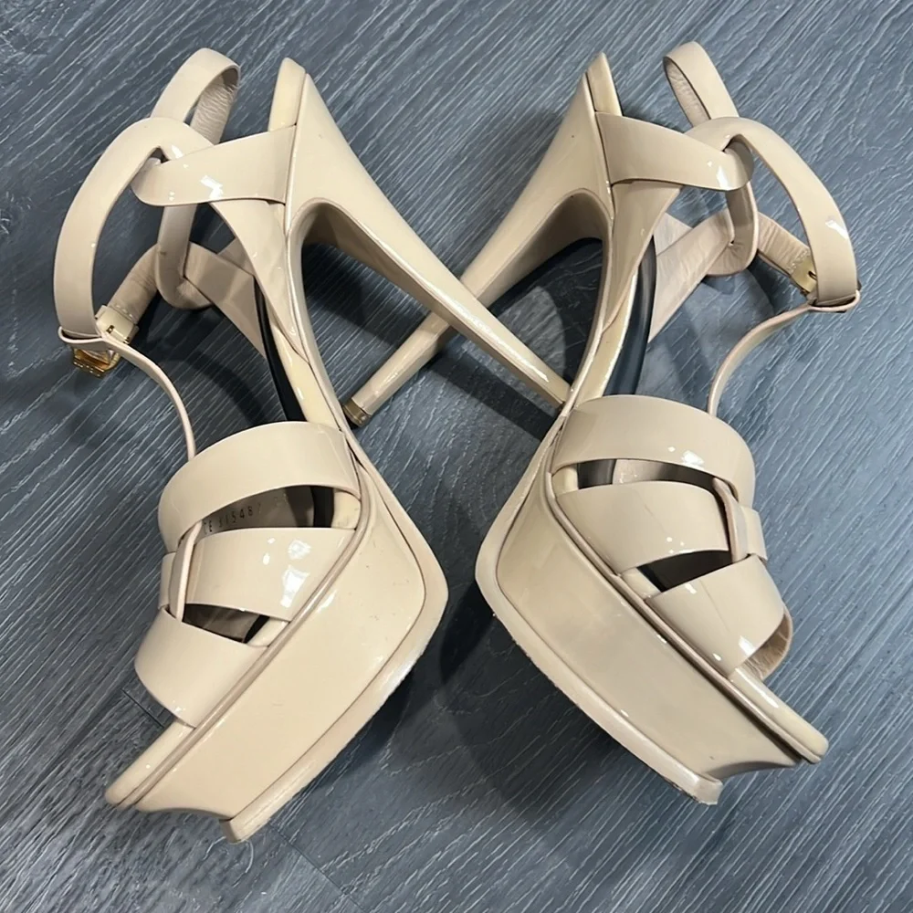 Saint Laurent Tribute Beige Patent Leather Sandals
